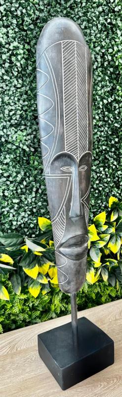 KARA ESCULTURA DE MADERA DELGADA GRANDE