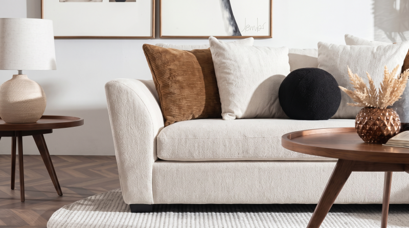 CLARISSA LOVE SEAT BOLTON FLAX