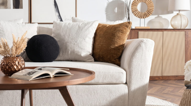 CLARISSA LOVE SEAT BOLTON FLAX